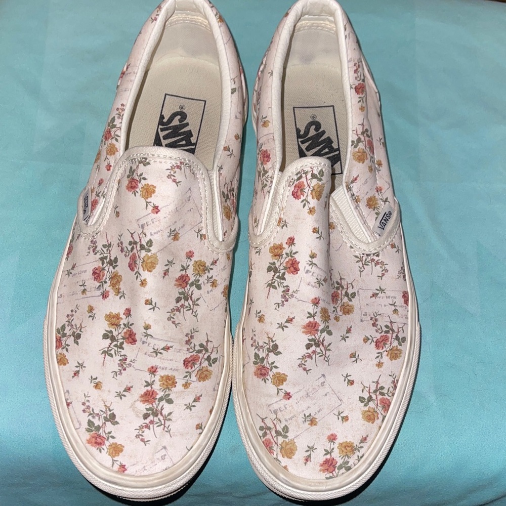 Vans Women's Floral Slip-On Sneakers - White and Pink